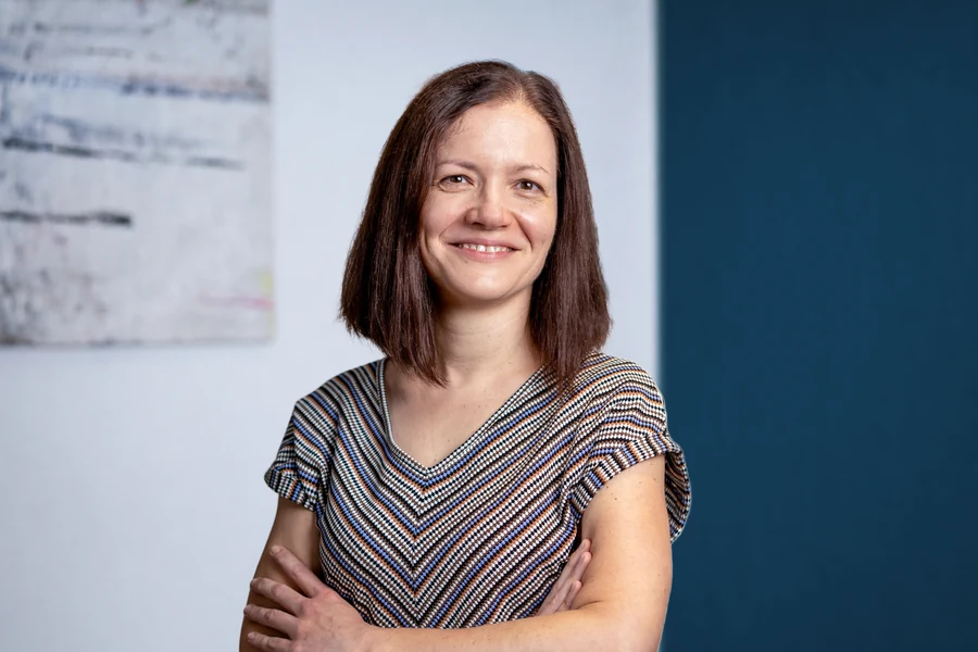 Dr. med. univ. (H) Angelika Almasi